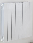 Thermrad Alubasic radiator 1001W, recht, verticaal, buis rechthoekig, 4 aansluitingen, hxlxd 681x560x95mm, glanzend wit RAL9016